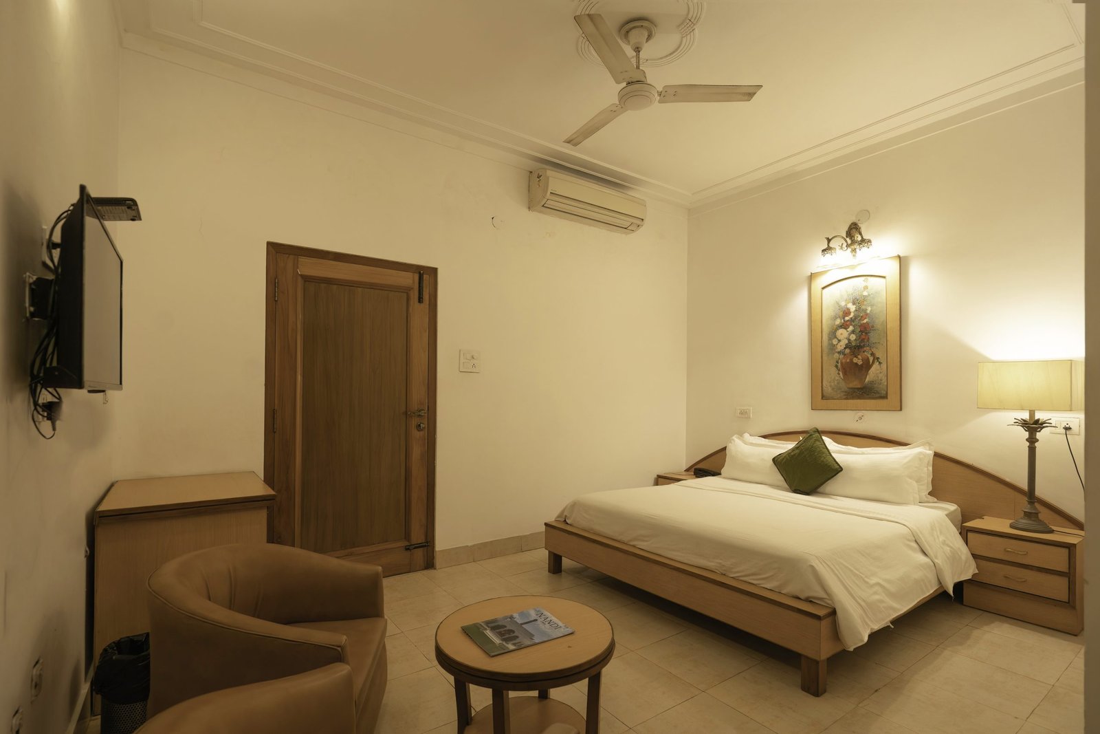 Room 1